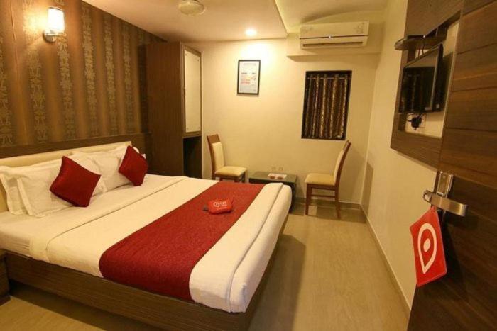 Hotel Konark A Family Stay Aerocity Ню Делхи Екстериор снимка